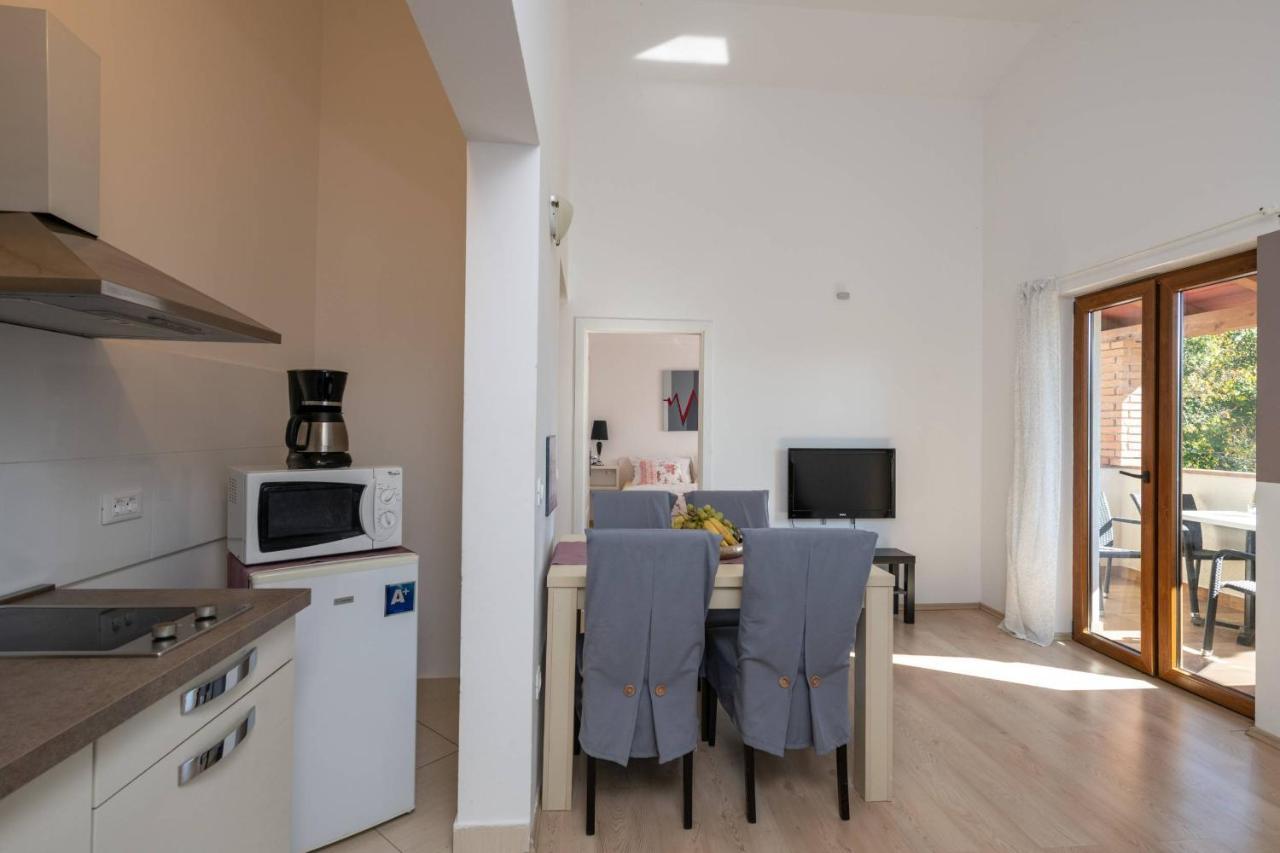 Apartmani Jana Porec Esterno foto