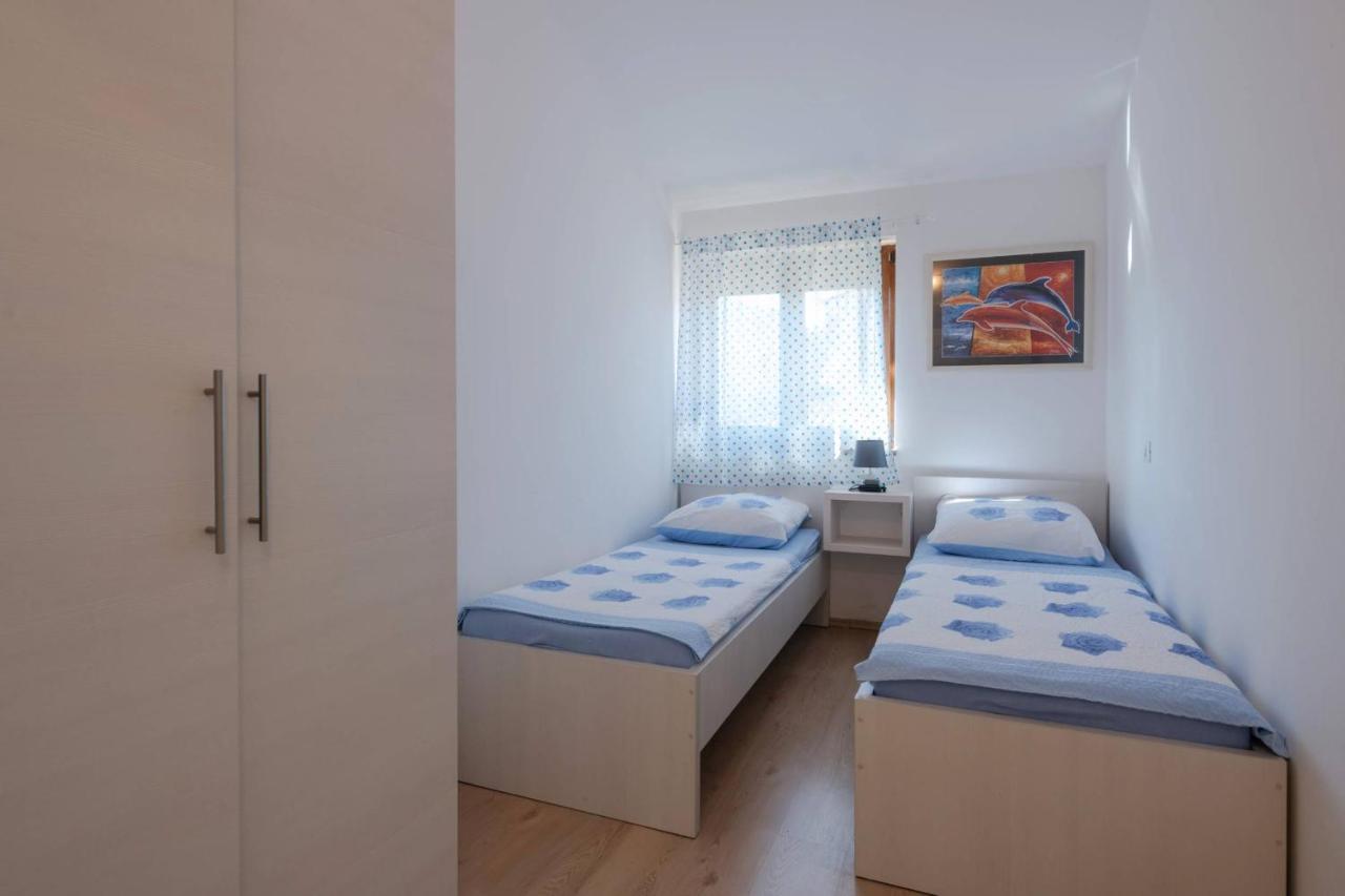 Apartmani Jana Porec Esterno foto