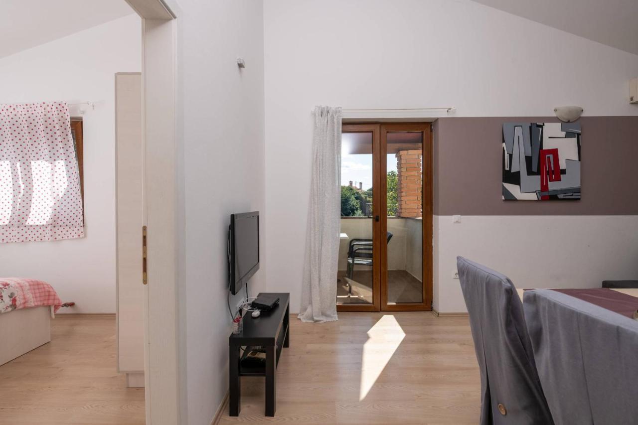 Apartmani Jana Porec Esterno foto